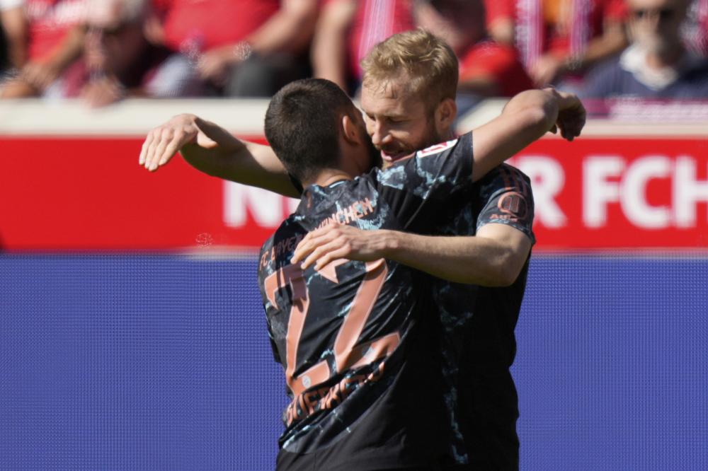 区内的射门 区内的射门